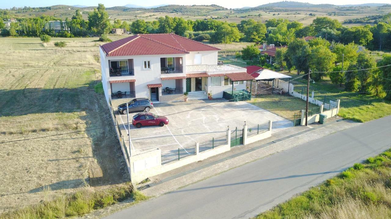 Avantis Apartments Perivolia  Exteriér fotografie